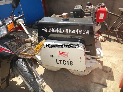 ���������ַ���ѹ·��