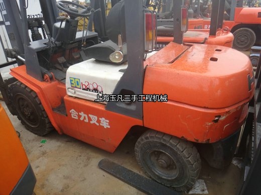 ���ֺ���3�ֲ泵���и�