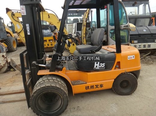 ���ֺ���3�ֲ泵˫����