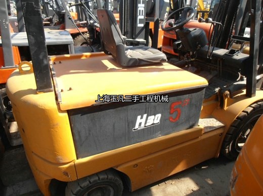 ���ֺ���3�ֵ�ƿ�泵