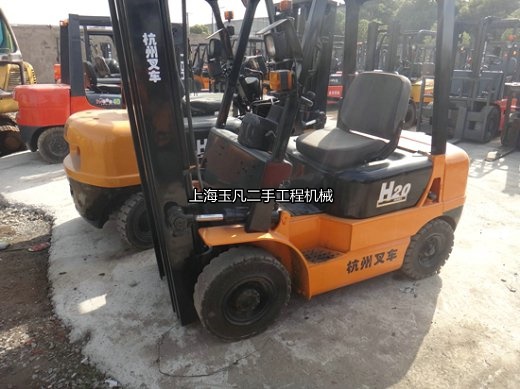 ���ֺ���2�ֲ泵��4���żܴ��и�