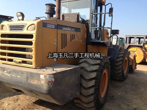 �Ϻ����۶�������50װ�ػ���9�ɶ���