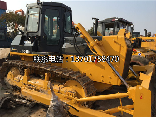 �³�һ����ɽ��SD16�ɵ������������³����˺ܶ�